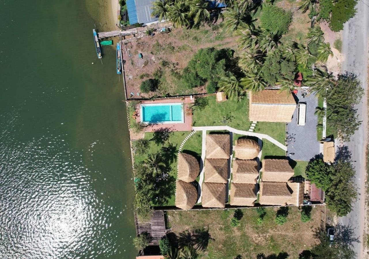 Sea Sand Resort Kâmpôt Zewnętrze zdjęcie